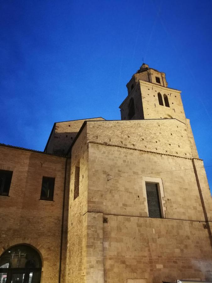 Albergo Roma Lanciano Exteriör bild