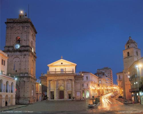 Albergo Roma Lanciano Exteriör bild