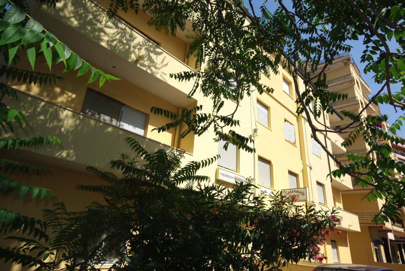 Albergo Roma Lanciano Exteriör bild