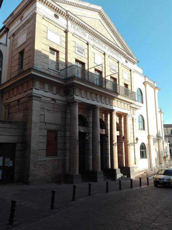 Albergo Roma Lanciano Exteriör bild