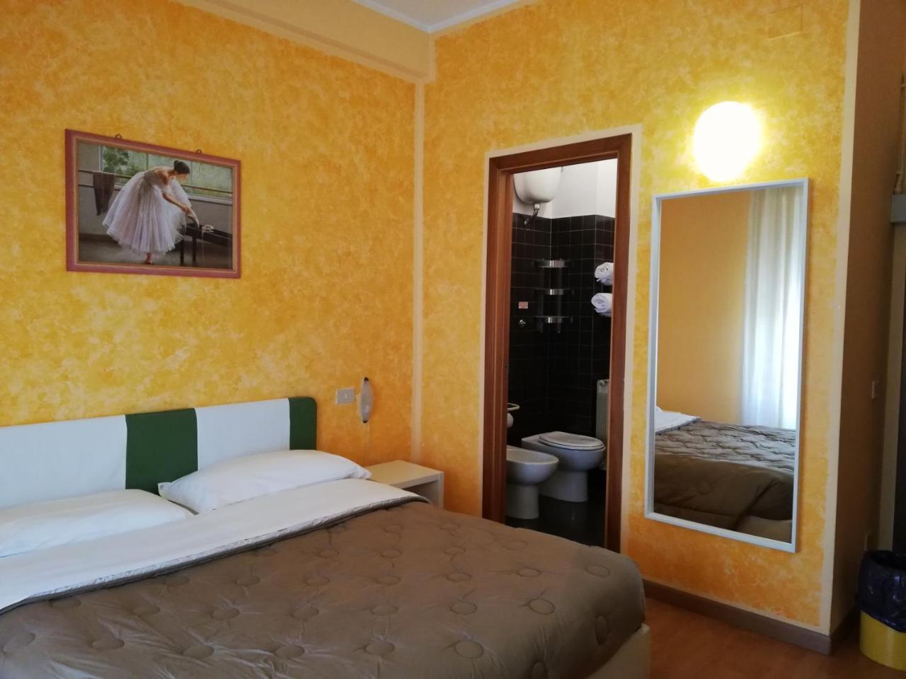 Albergo Roma Lanciano Exteriör bild